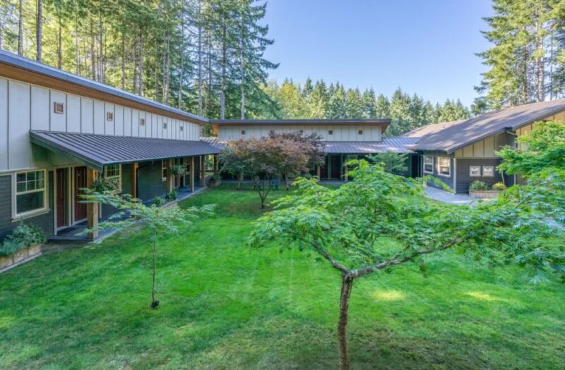 Cedars at Cobble Hill