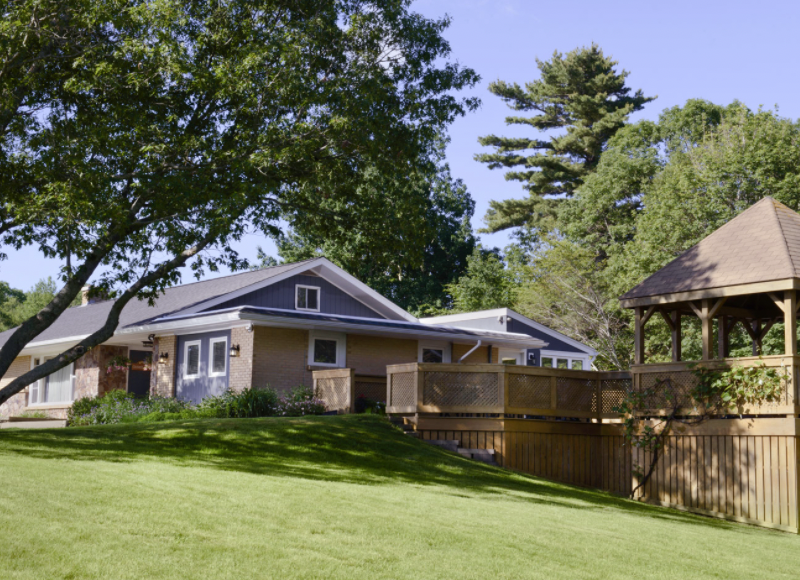 Crosbie House