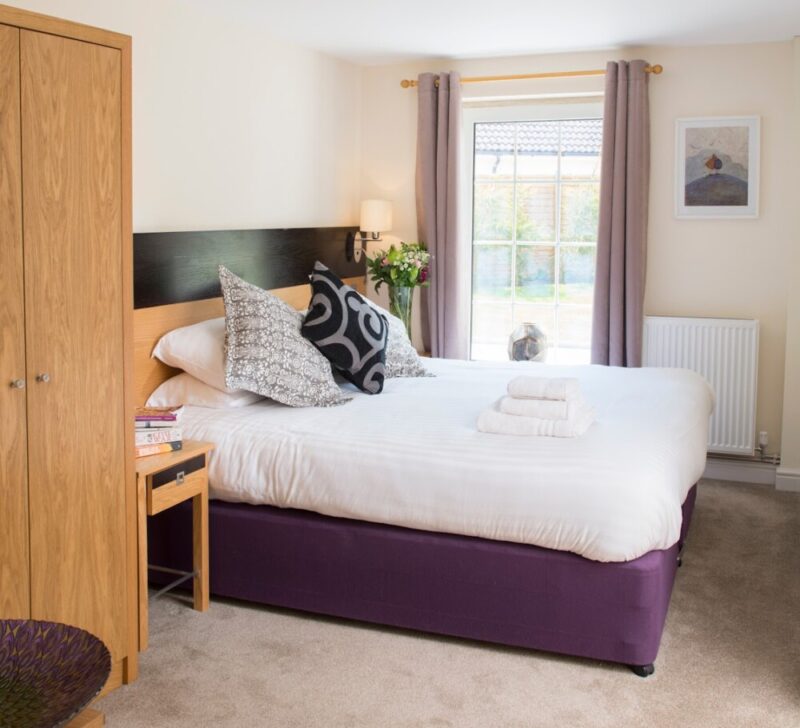 Gladstones Clinic - Narles Farm