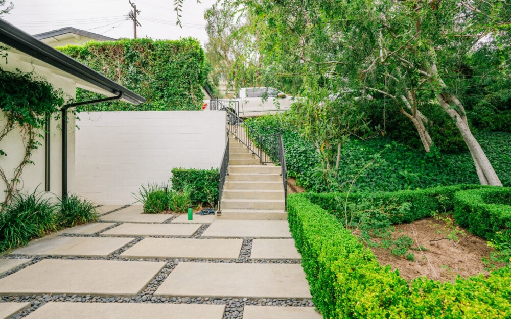 The Grove Recovery Community