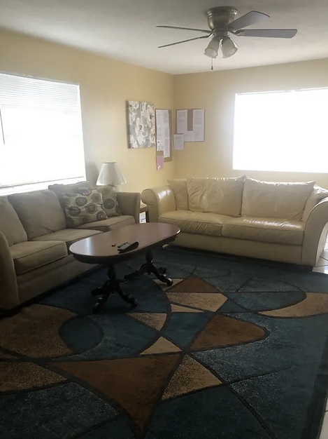 Helping Hands Recovery Center