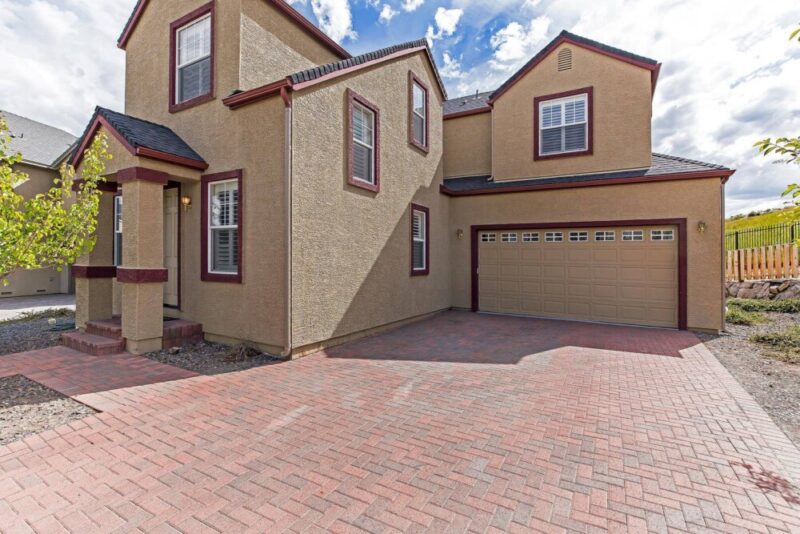 New Lyfe Solutions Sober Living Homes