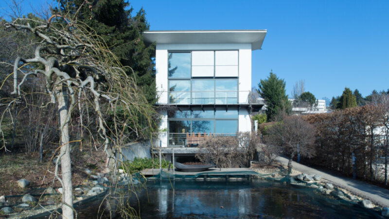 Parachute Luxury Treatment